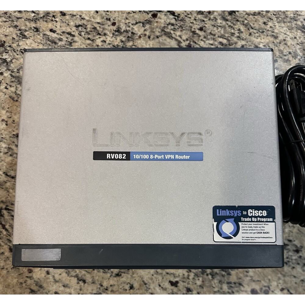 Linksys RV082 100 Mbps 8-Port 10/100 VPN Router Tested Works! - Picture 2 of 8